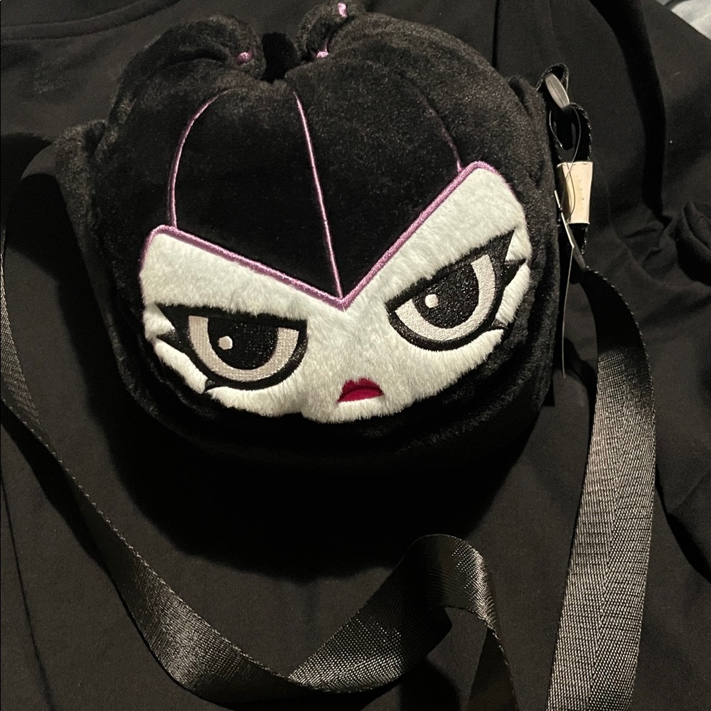Malifecent plush Disney bag new with tags